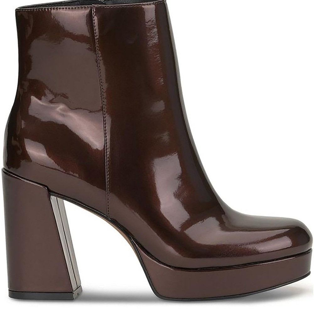 Jessica Simpson, boots - Picture 5 of 5